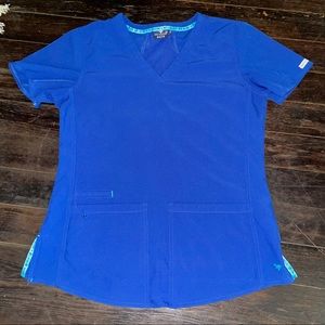 Med Couture Energy Serena Shirttail Scrub Top